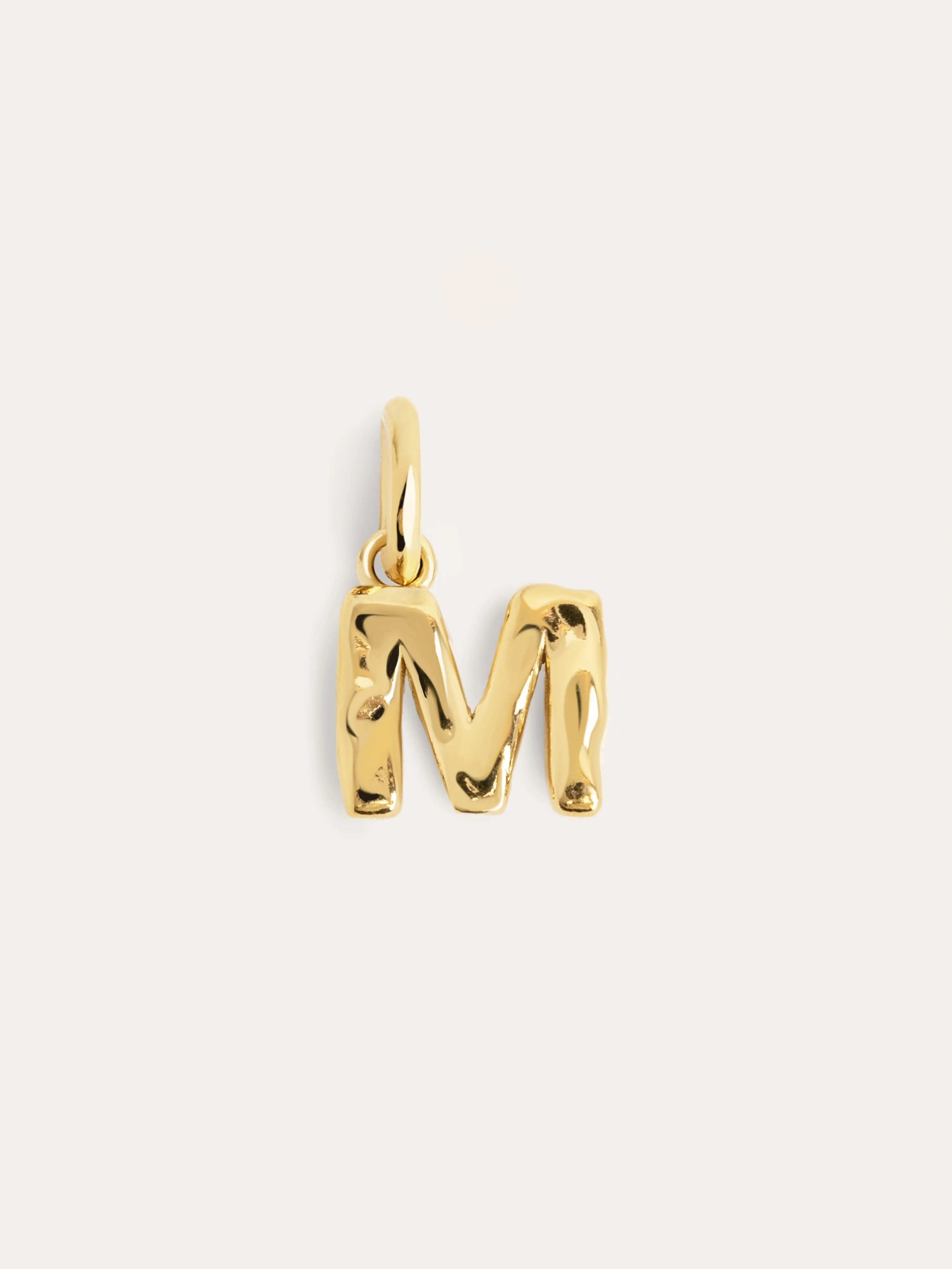 Charm Letter Organic Plata Baño Oro - Image 17
