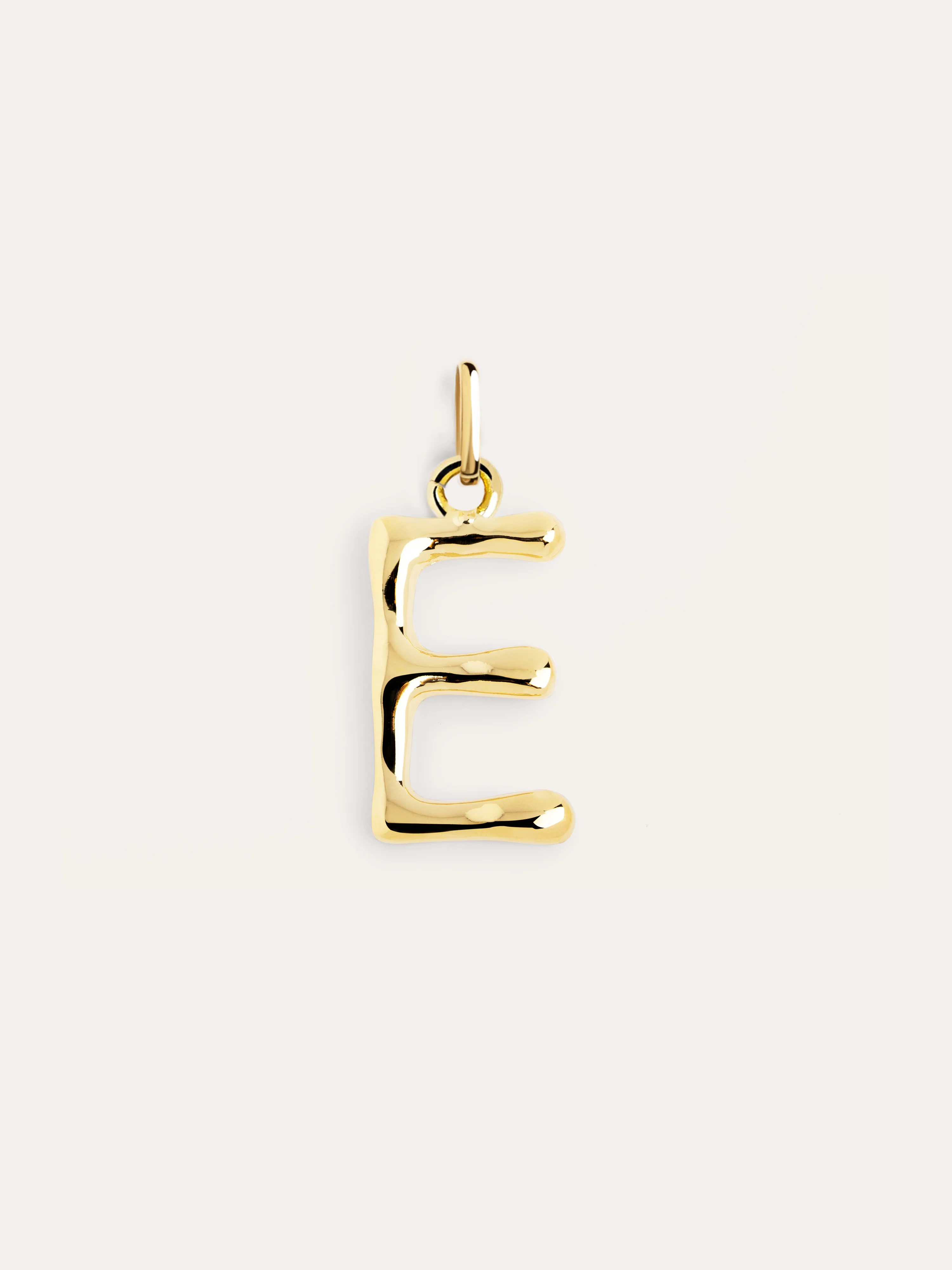 Charm Letter XL Baño Oro - Image 17