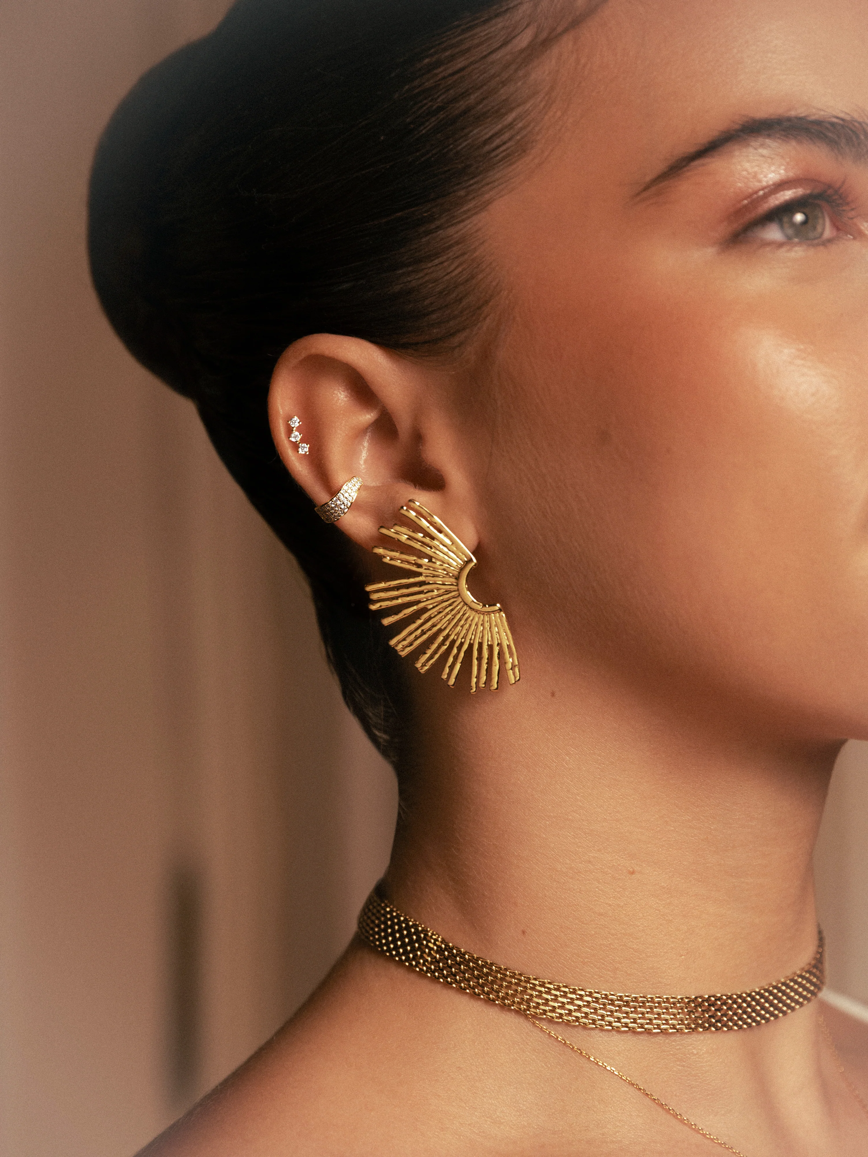 Pendiente Suelto Ear Cuff Scarlett Baño Oro - Image 4