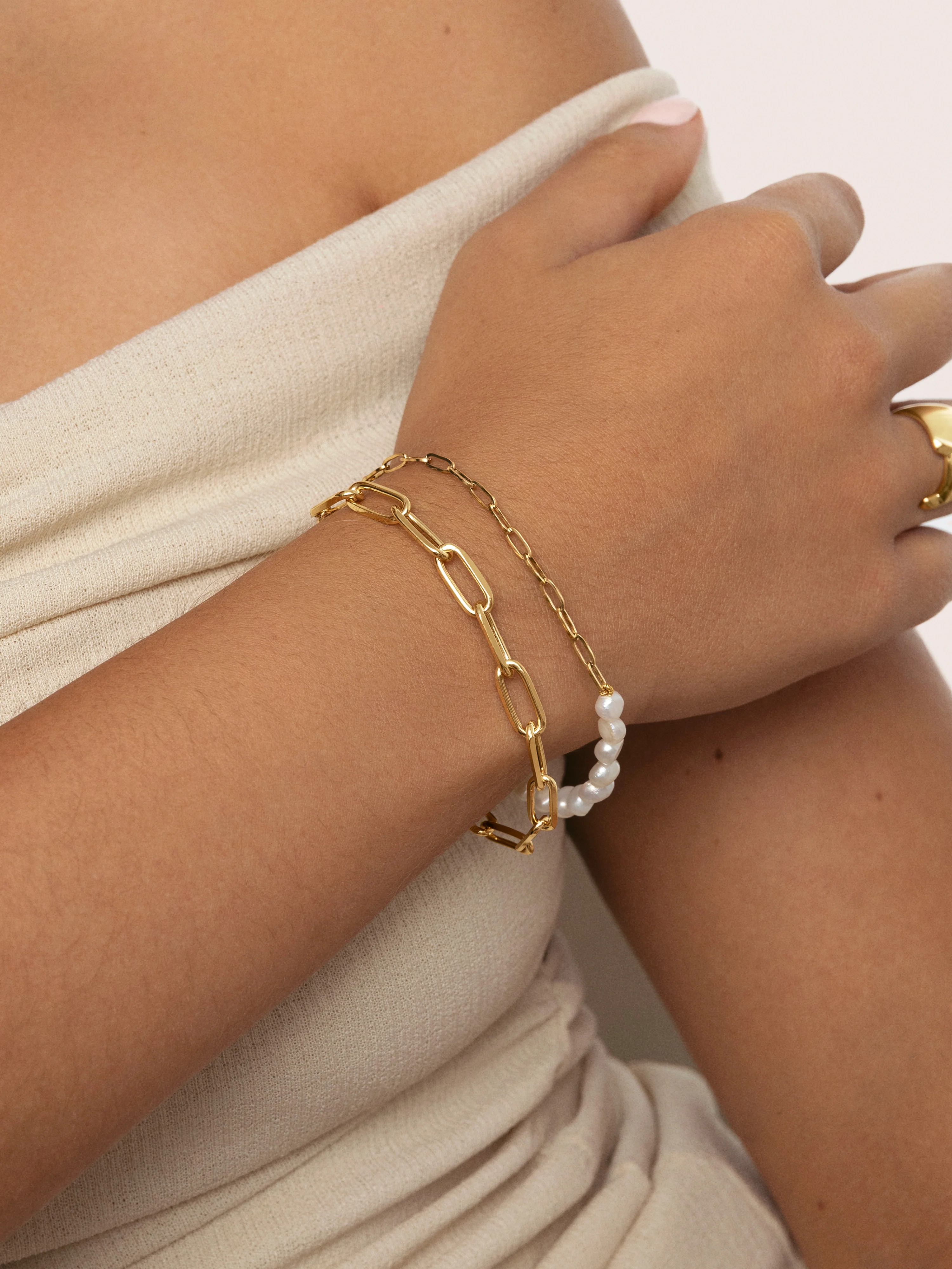 Pulsera Chic Pearl Acero Baño Oro - Image 4